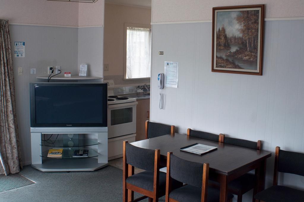 Feilding Motel ภายนอก รูปภาพ