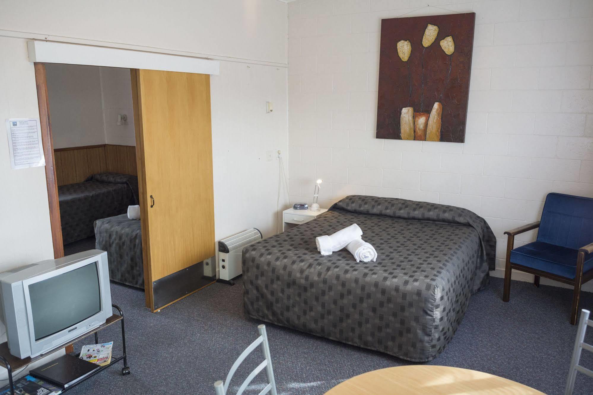 Feilding Motel ภายนอก รูปภาพ